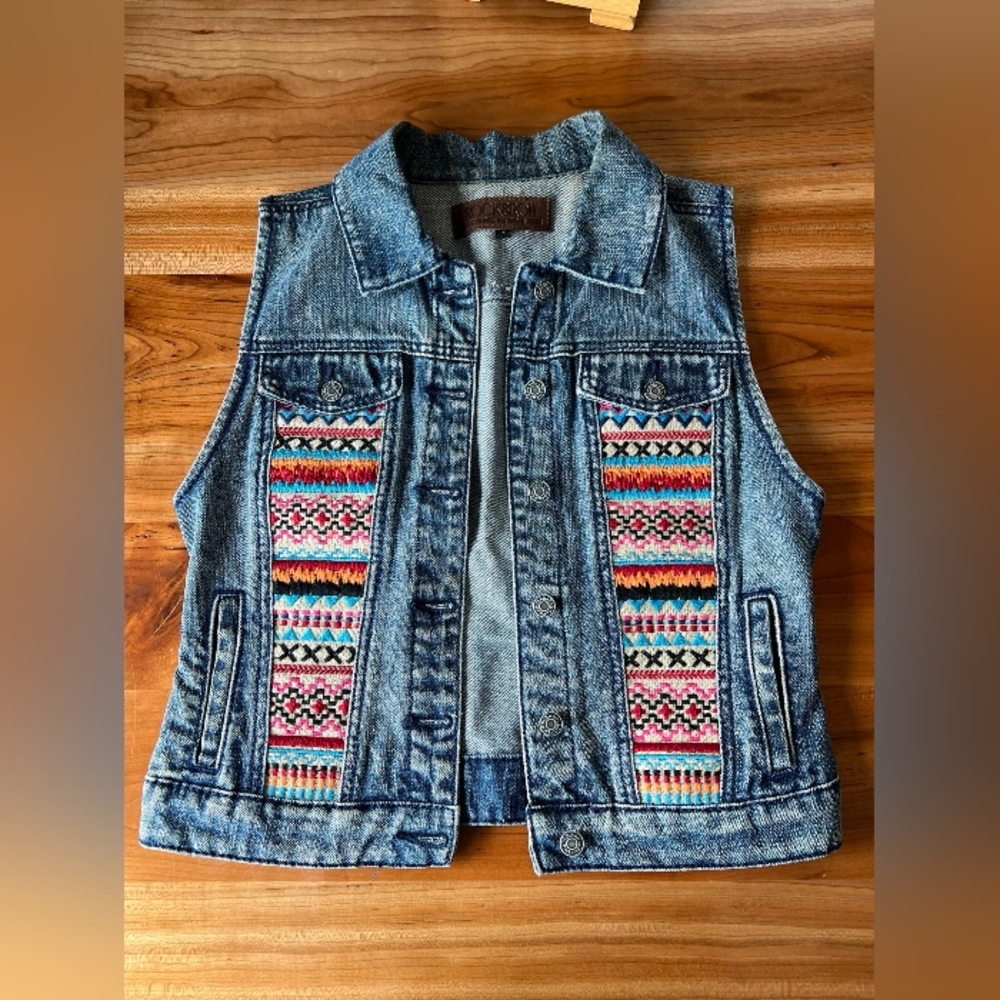 Rock & Roll Denim vest - Southwest Embroidery - Womens small